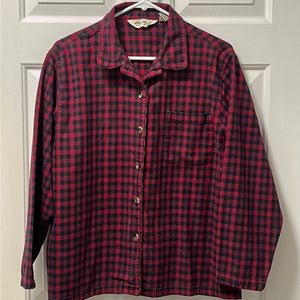 Eddie Bauer Women’s Button Down Shirt Size Medium